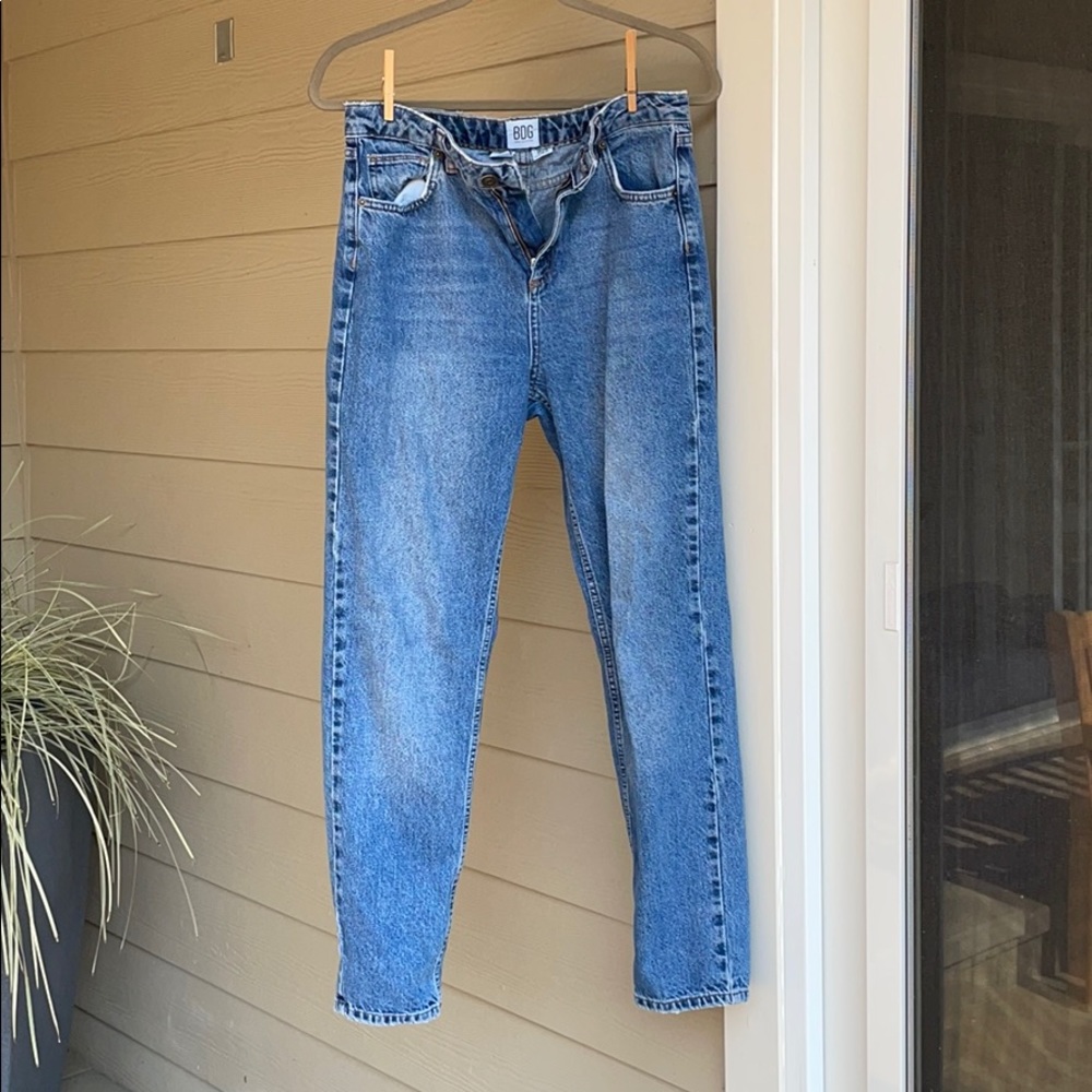 Urban Outfitters High-Waisted Jeans